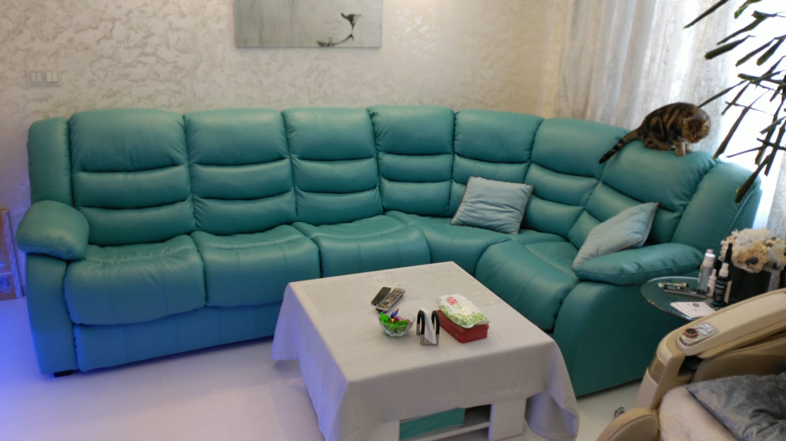 Перетяжка дивана на дому. Суровикино